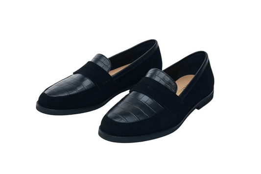 Damen Slipper mit Strukturierter Vorderpartie-Women Footwear-Alpenkind