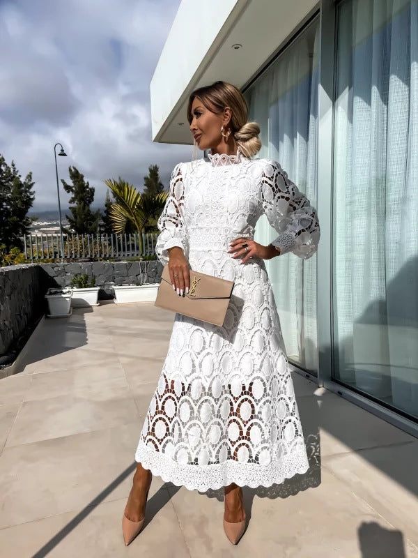 Damen Spitzen-Midikleid mit langen Ärmeln und hohem Kragen-Midi Dress-Alpenkind