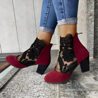 Damen-Stiefeletten aus Spitze mit Blockabsatz-Footwear for women-Alpenkind