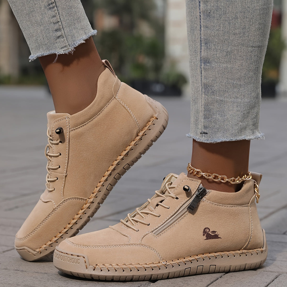 Damen-Stiefeletten mit seitlichem Reißverschluss und Schnürung-Footwear for women-Alpenkind