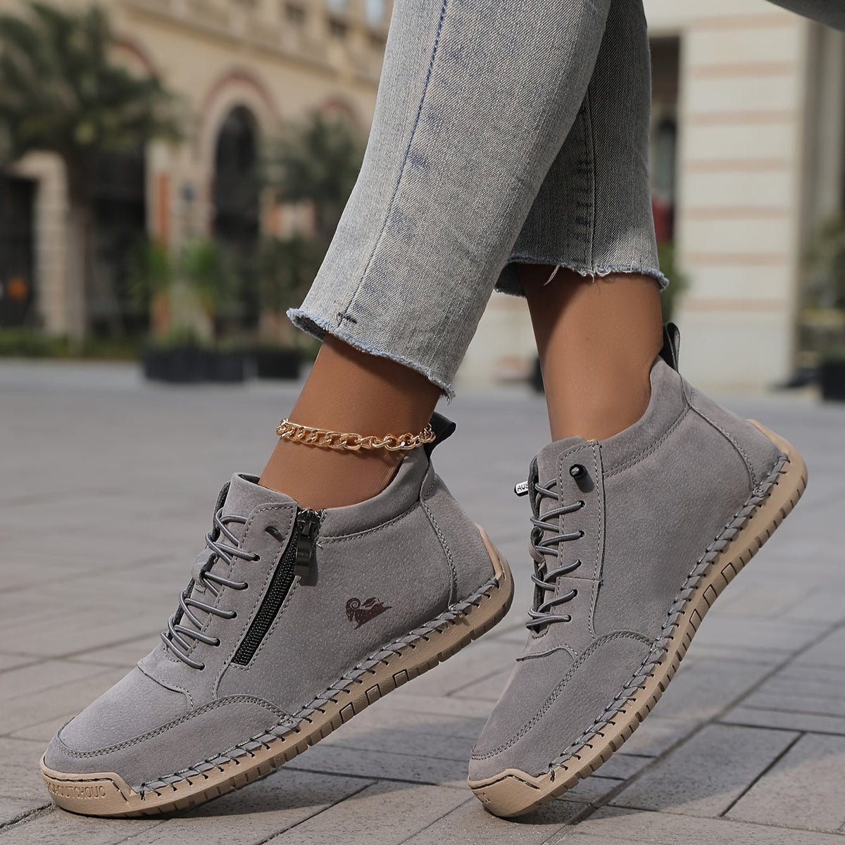 Damen-Stiefeletten mit seitlichem Reißverschluss und Schnürung-Footwear for women-Alpenkind