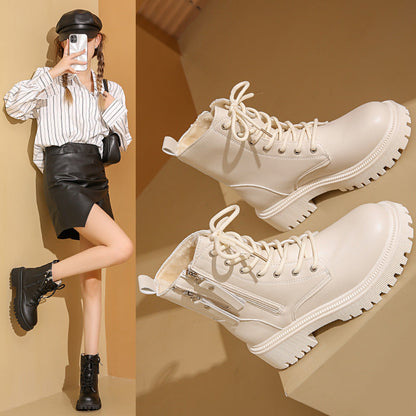 Damen-Stiefeletten mit zwei seitlichen Reißverschlüssen und Profilsohle-Footwear for women-Alpenkind