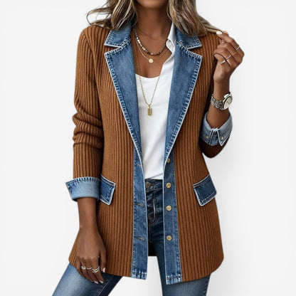 Damen-Strickjacke mit Rippenstruktur und Denim-Besatz-Jacket for women-Alpenkind
