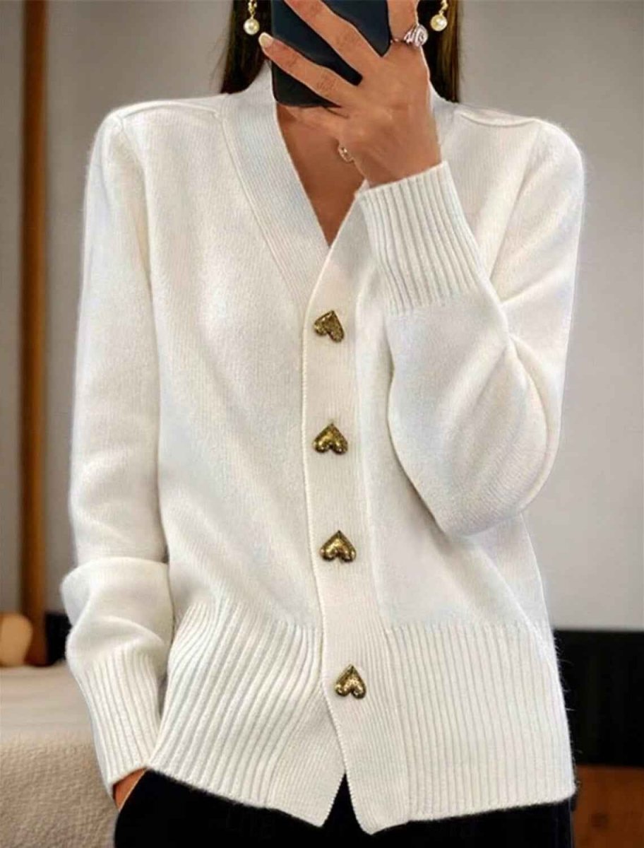 Damen-Strickjacke mit V-Ausschnitt und Herzknöpfen-Cardigan for women-Alpenkind