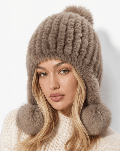 Damen-Trapper-Mütze aus Kunstfell mit Bommeln-Hat for women-Alpenkind