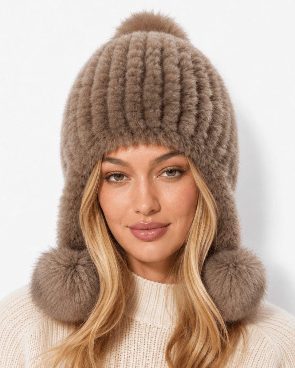Damen-Trapper-Mütze aus Kunstfell mit Bommeln-Hat for women-Alpenkind