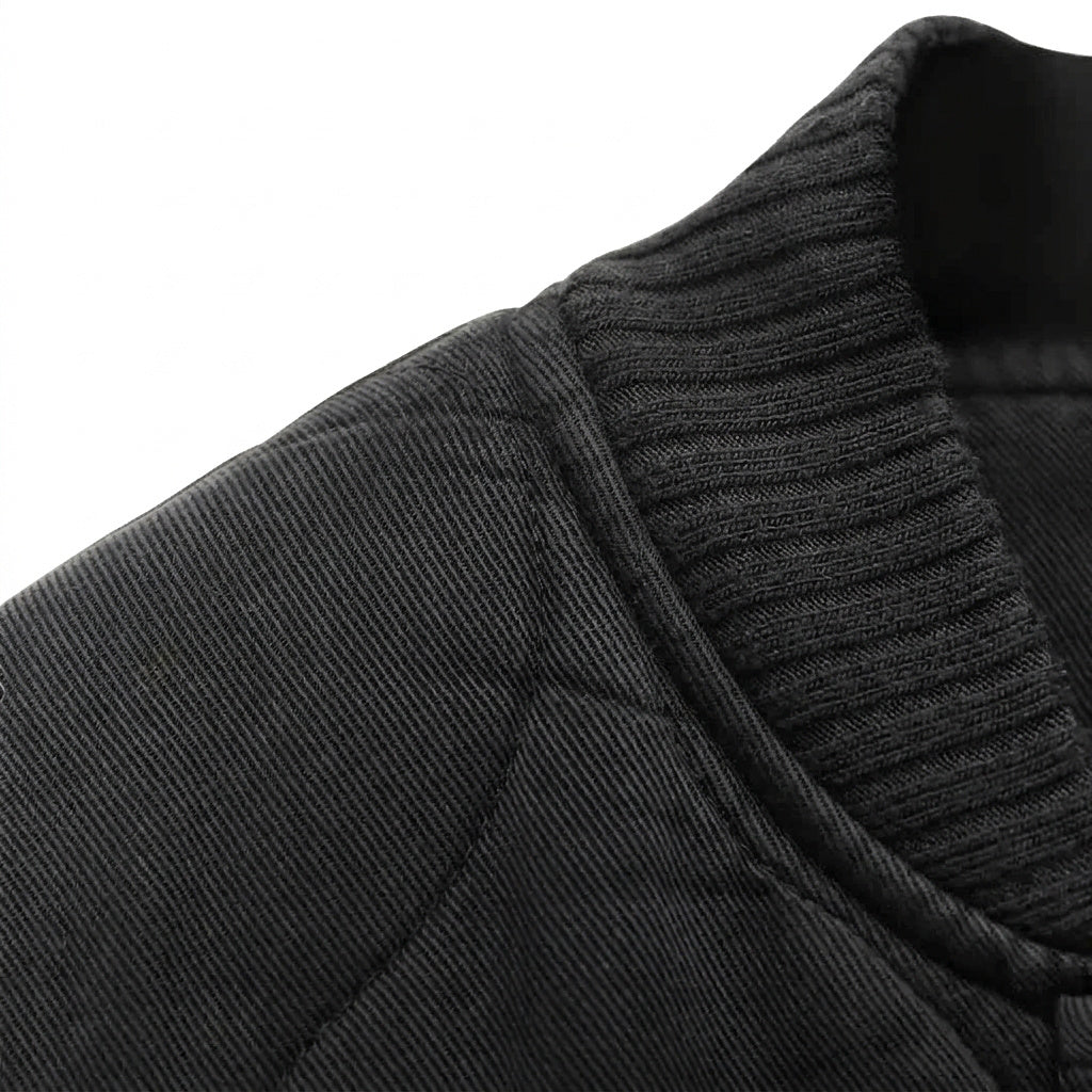 Gesteppte Damen-Reißverschlussjacke mit aufgesetzten Taschen-Jacket for women-Alpenkind