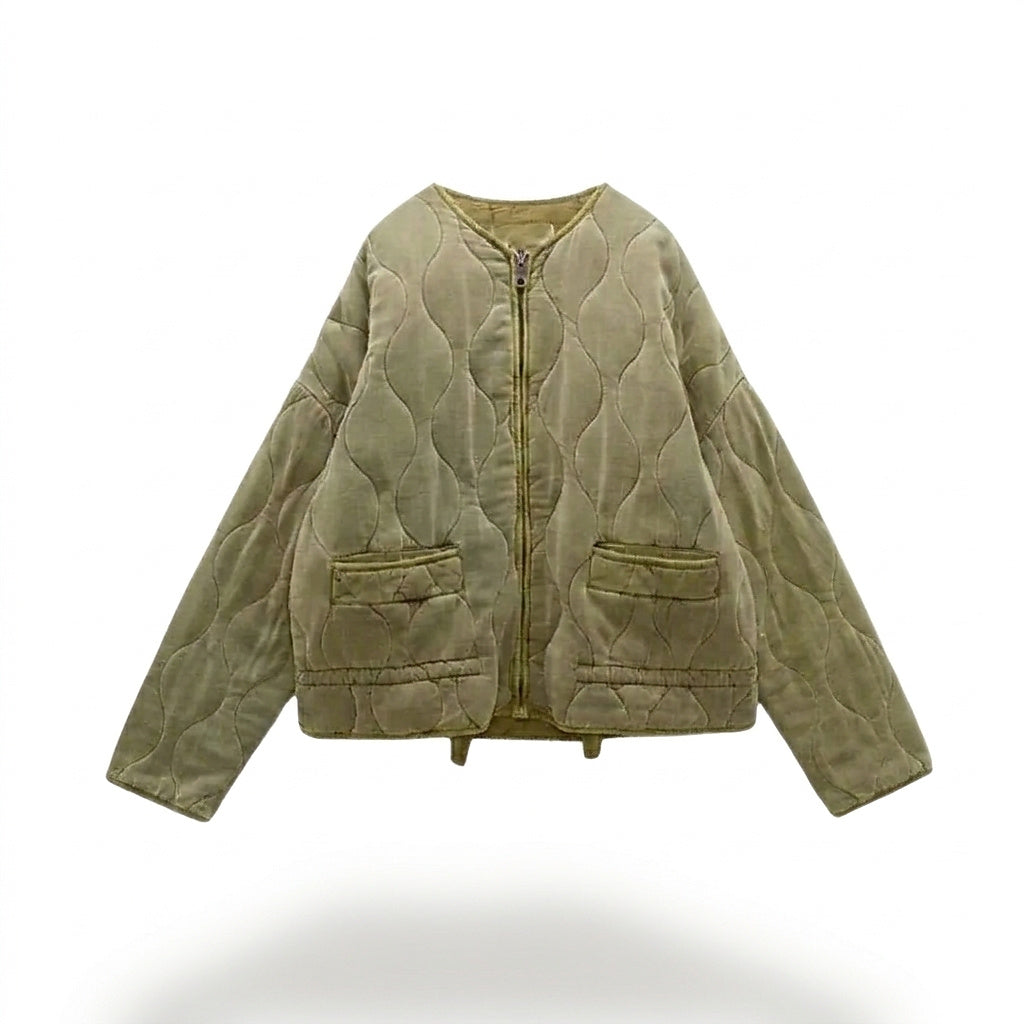 Gesteppte Damen-Reißverschlussjacke mit aufgesetzten Taschen-Jacket for women-Alpenkind