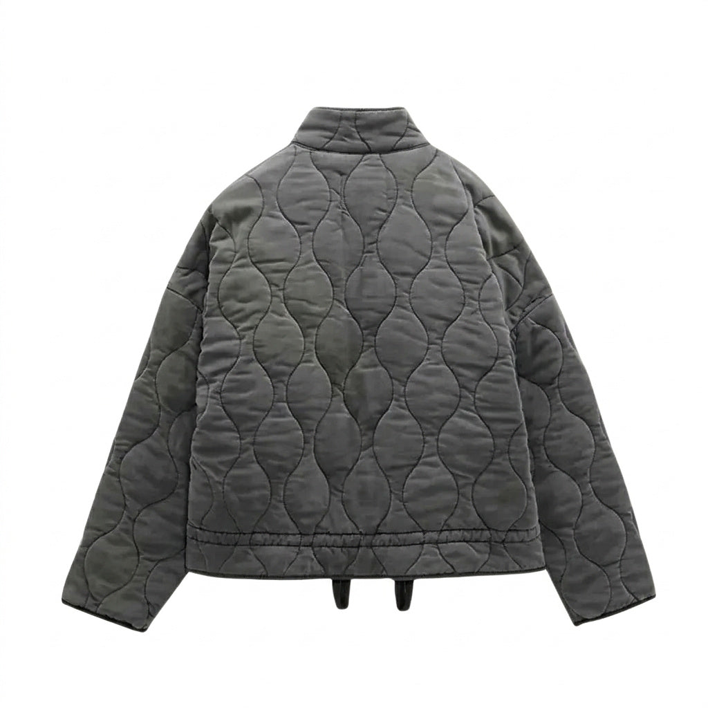 Gesteppte Damen-Reißverschlussjacke mit aufgesetzten Taschen-Jacket for women-Alpenkind