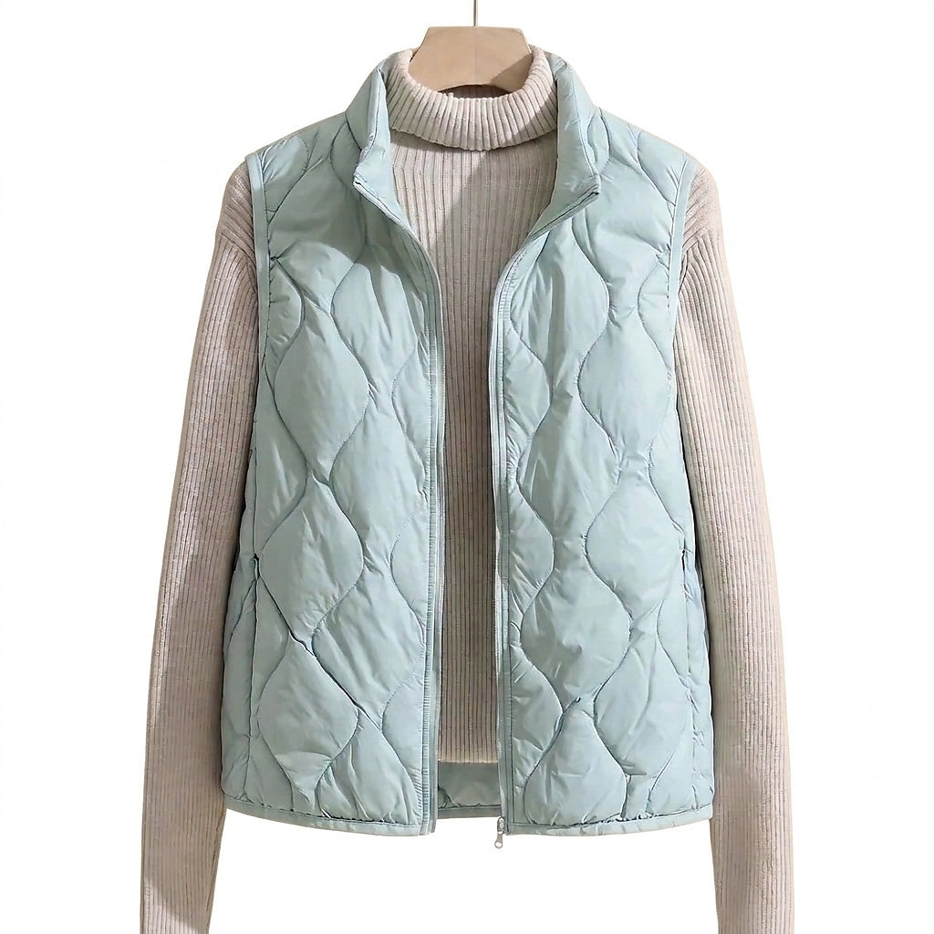 Gesteppte Damenweste mit Stehkragen und Reißverschluss-Vests for women-Alpenkind