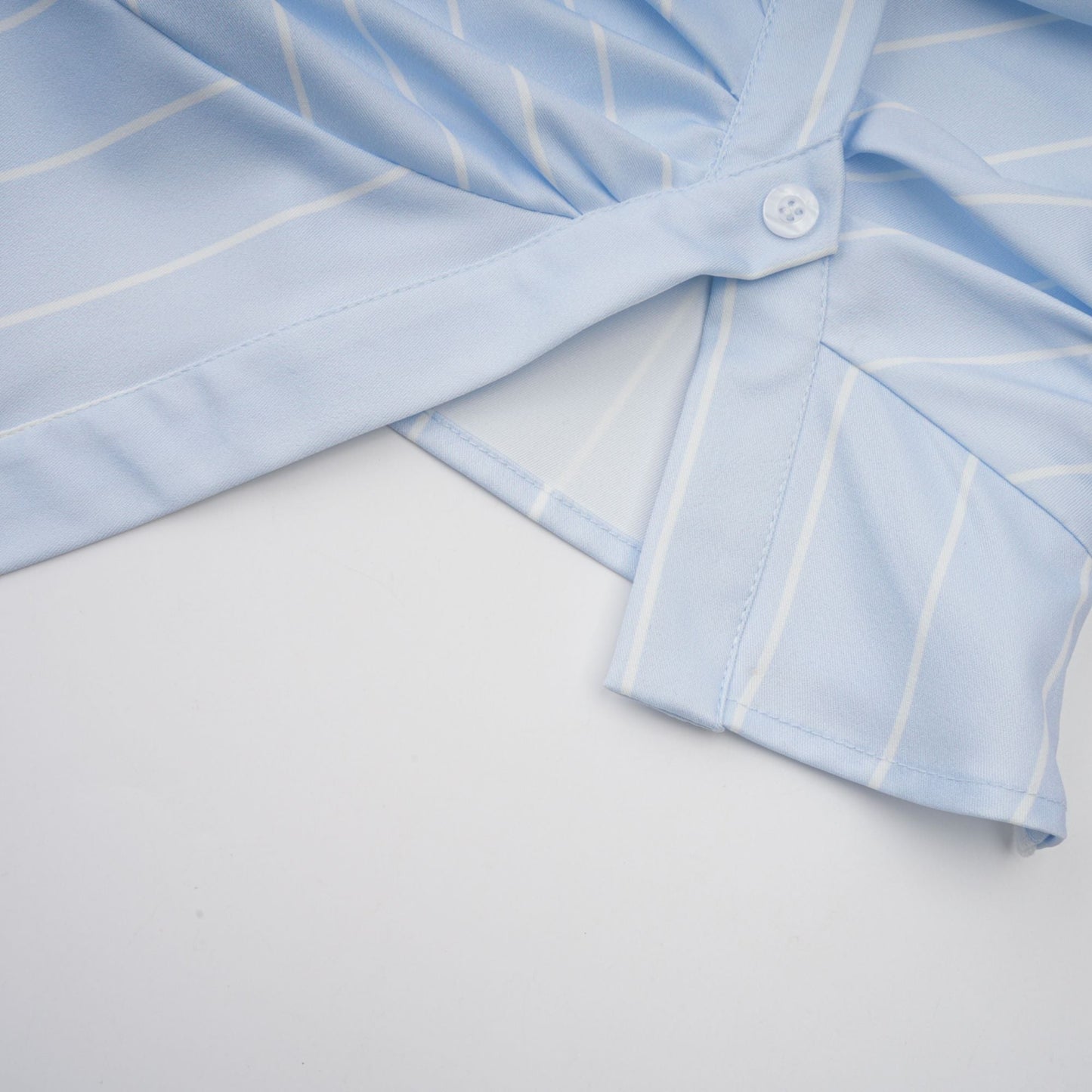 Gestreifte Off-Shoulder-Bluse für Damen mit Kettenträgern-Blouses for women-Alpenkind