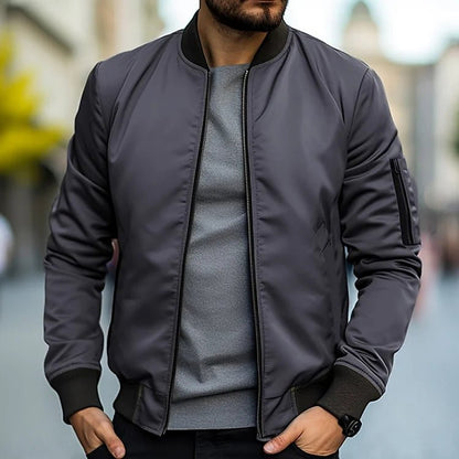 Herren-Bomberjacke mit Reißverschlusstasche am Ärmel-Jackets for men-Alpenkind