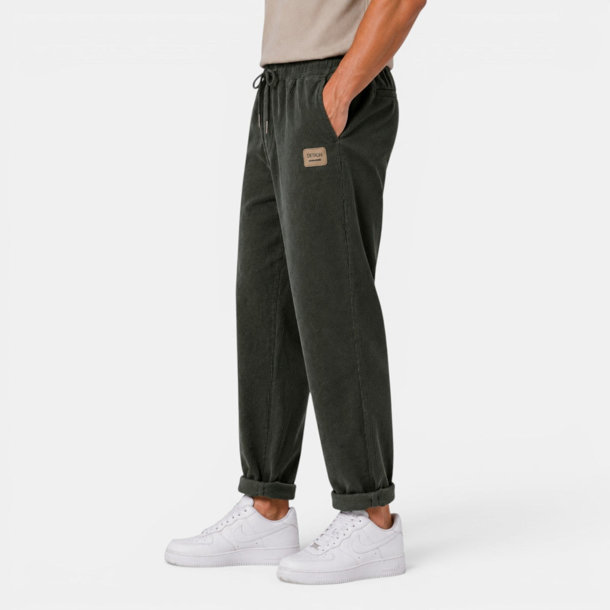 Herren-Cordhose mit geradem Bein-Pants for Men-Alpenkind