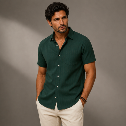 Herren Kurzarmhemd mit vertikaler Rippenstruktur und Brusttasche-Shirts for men-Alpenkind