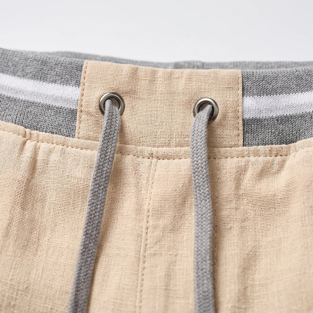 Herren-Shorts mit Kordelzug und gestreiftem Besatz-Shorts for men-Alpenkind