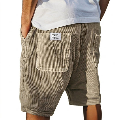Herren Shorts mit Rippenstruktur und aufgesetzten Taschen-Shorts for men-Alpenkind