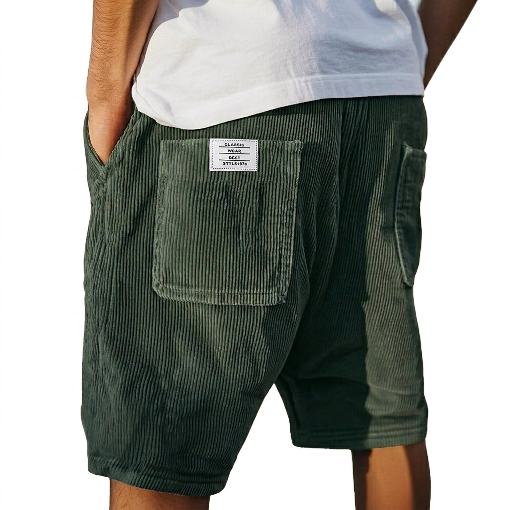 Herren Shorts mit Rippenstruktur und aufgesetzten Taschen-Shorts for men-Alpenkind