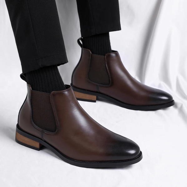 Herren Stiefeletten mit elastischen Seiteneinsätzen und Zuglaschen-Footwear for men-Alpenkind