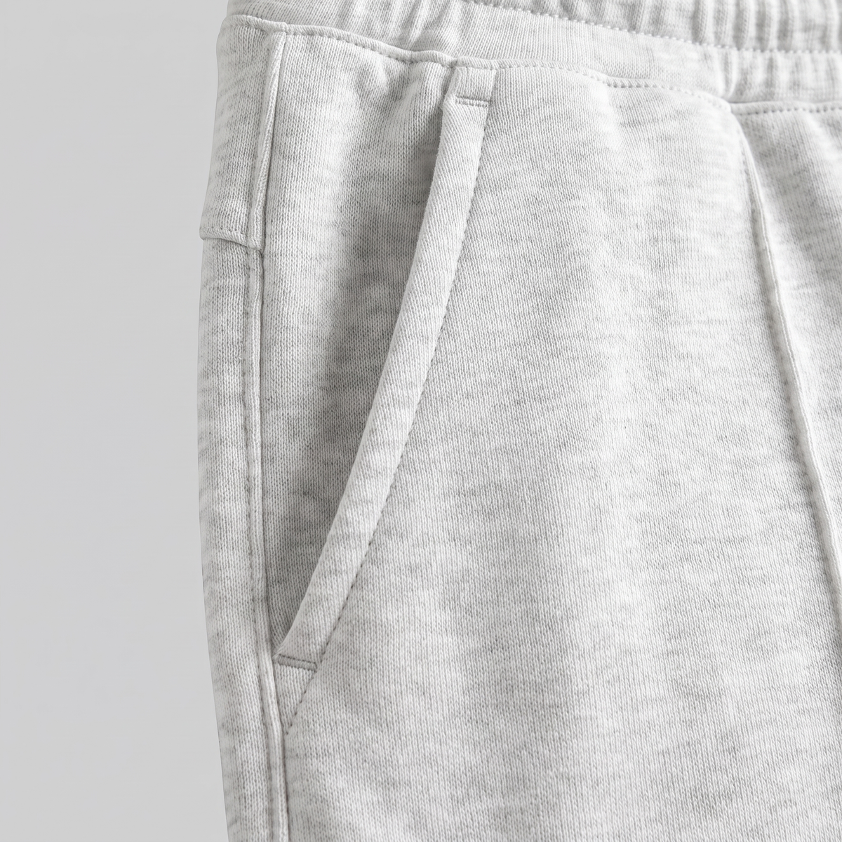 Herren-Sweatshorts mit Kordelzug und Nahtdetails-Shorts for men-Alpenkind