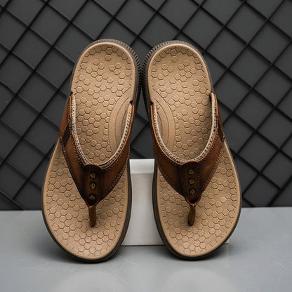 Herren Zehentrenner mit Nietenriemen und Wabenstruktur-Decksohle-Footwear for men-Alpenkind