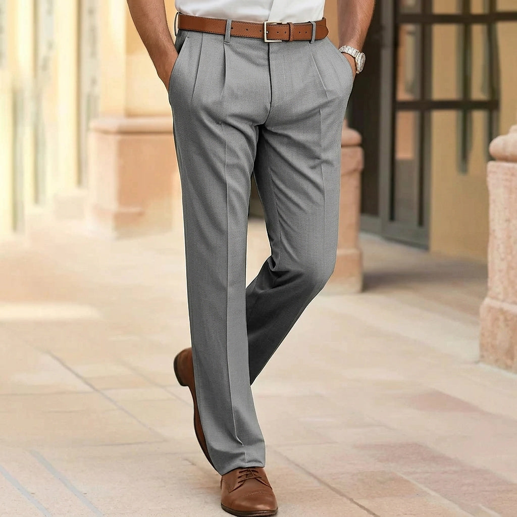 Herrenhose mit Bundfalten und geradem Bein-Pants for Men-Alpenkind