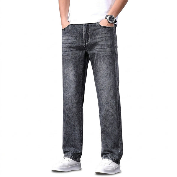 Herrenjeans mit geradem Bein und lockerer Passform-Pants for Men-Alpenkind
