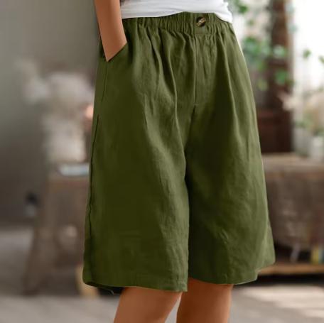 Knielange Damen-Shorts mit elastischem Bund und Knopfleiste-Shorts for women-Alpenkind
