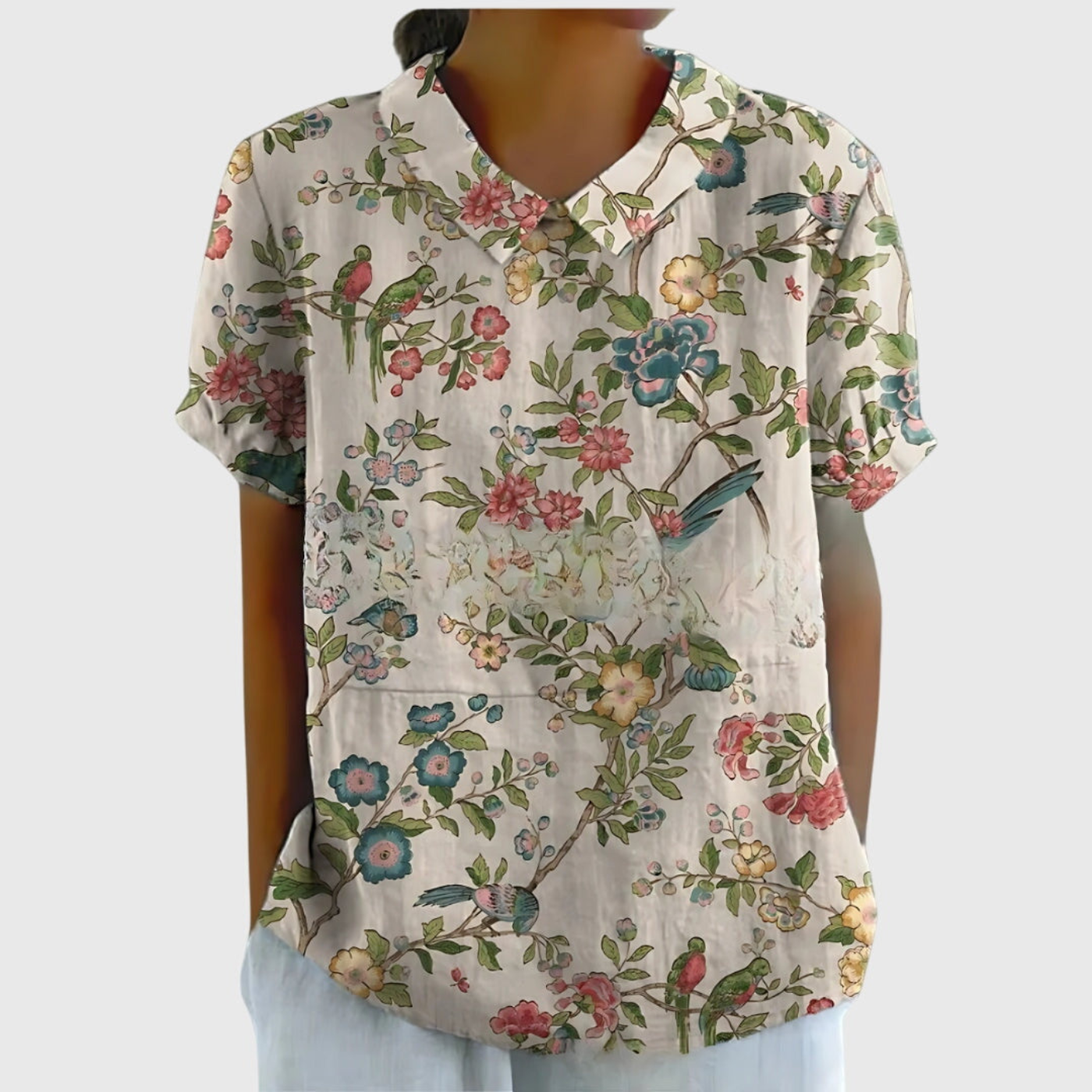 Kurzärmelige Damenbluse mit Blumenmuster und Bubikragen-Blouses for women-Alpenkind