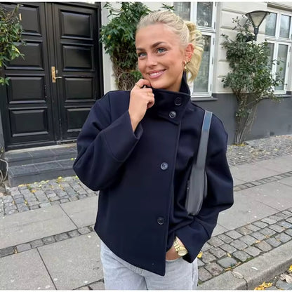 Kurze Damenjacke mit Stehkragen und Knopfleiste-Jacket for women-Alpenkind