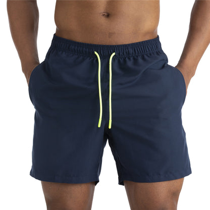 Kurze Herren-Badeshorts mit Kontrastbund-Swimwear for men-Alpenkind