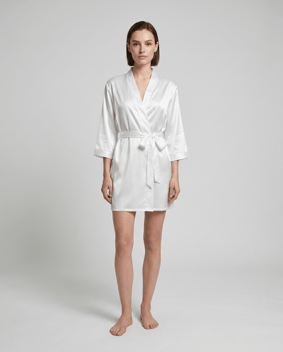 Kurzer Damen-Bademantel mit Bindegürtel-Robe for women-Alpenkind