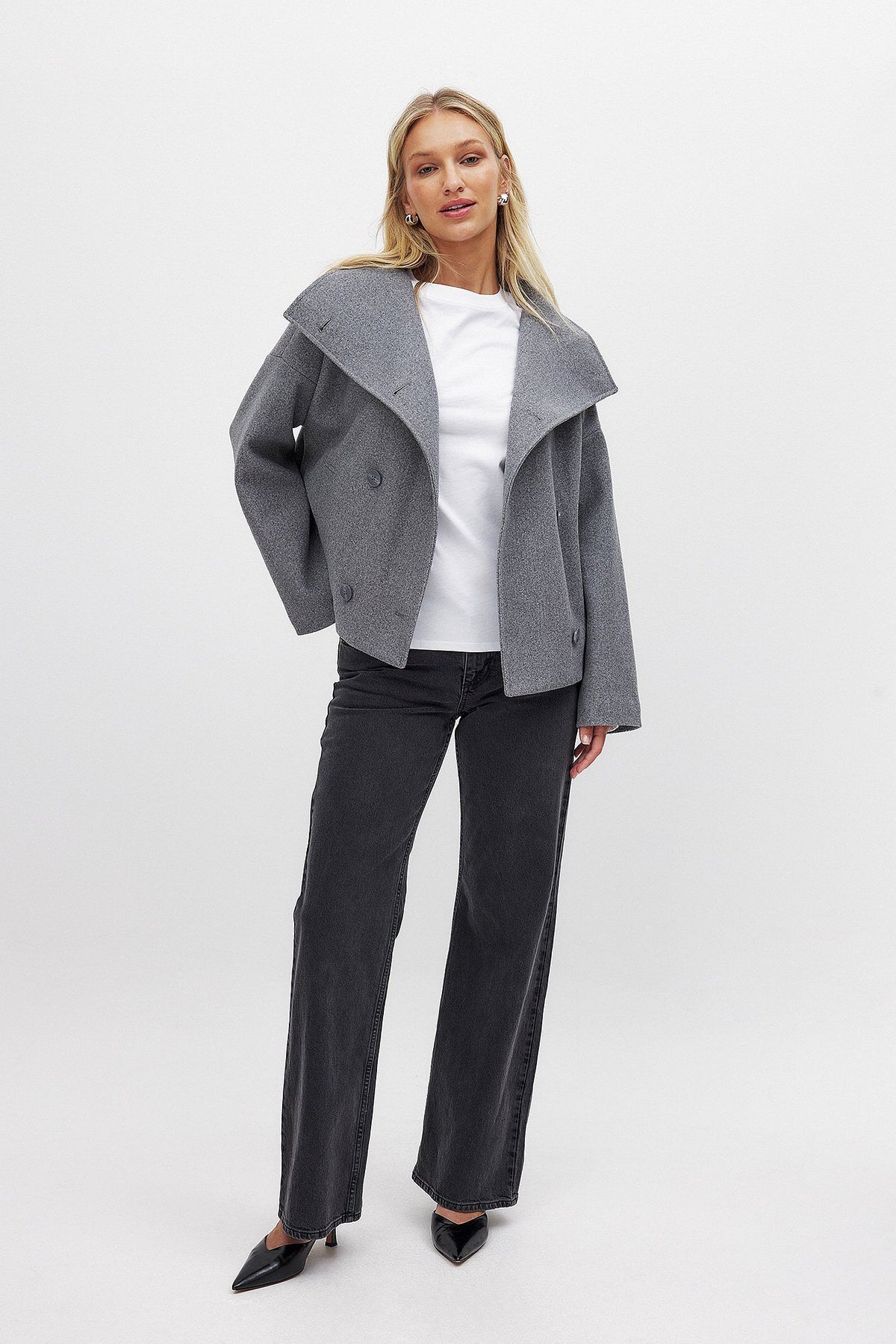 Kurzer Damen-Cabanjacke aus Wollmischgewebe-Coats for women-Alpenkind