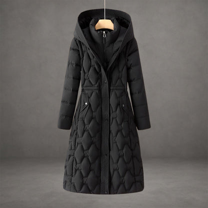 Langer Damen-Steppmantel mit Kapuze und geometrischem Steppmuster-Coats for women-Alpenkind
