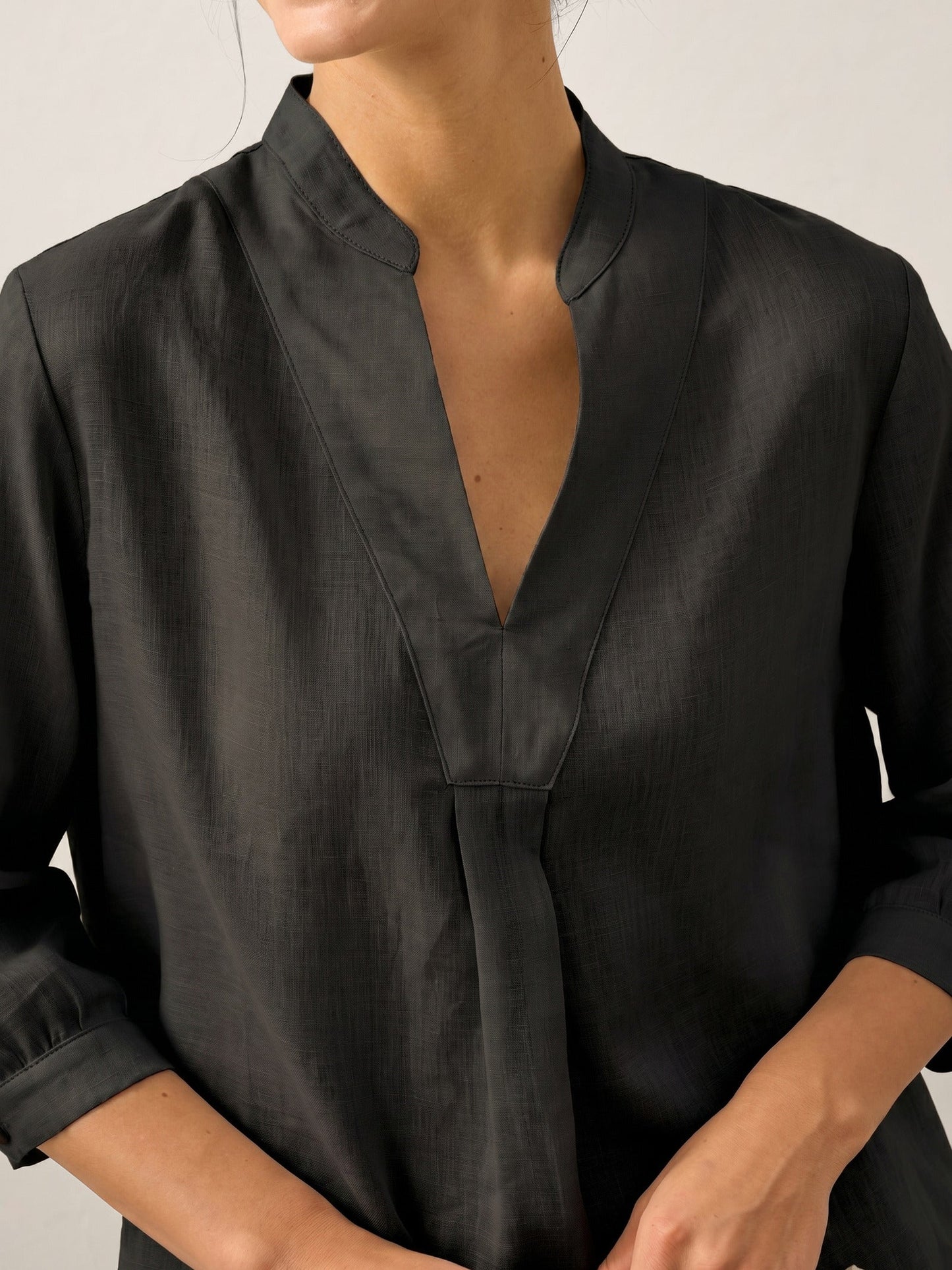 Leinen-Tunika mit V-Ausschnitt für Damen-Shirts for women-Alpenkind