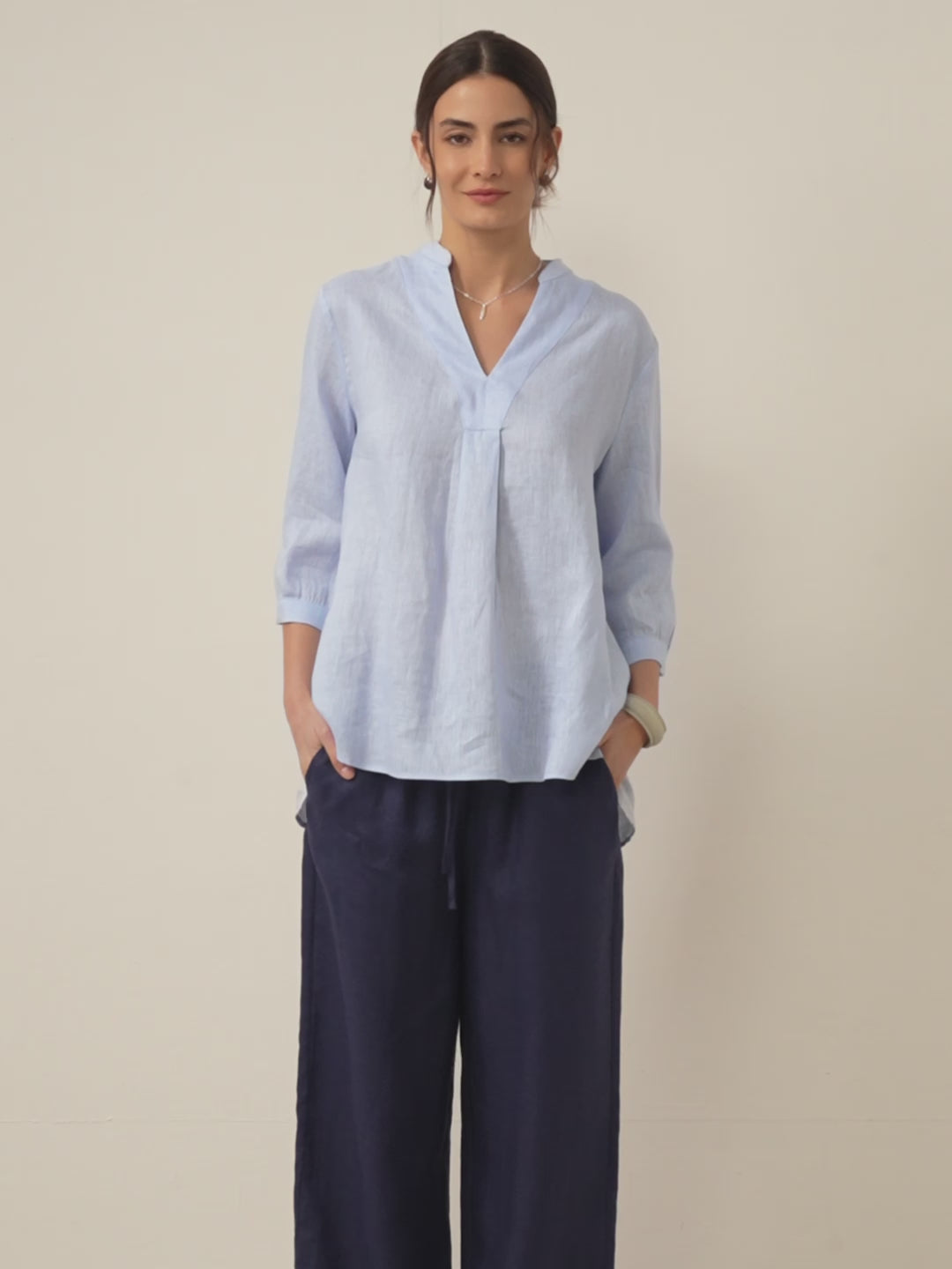 Leinen-Tunika mit V-Ausschnitt für Damen-Shirts for women-Alpenkind
