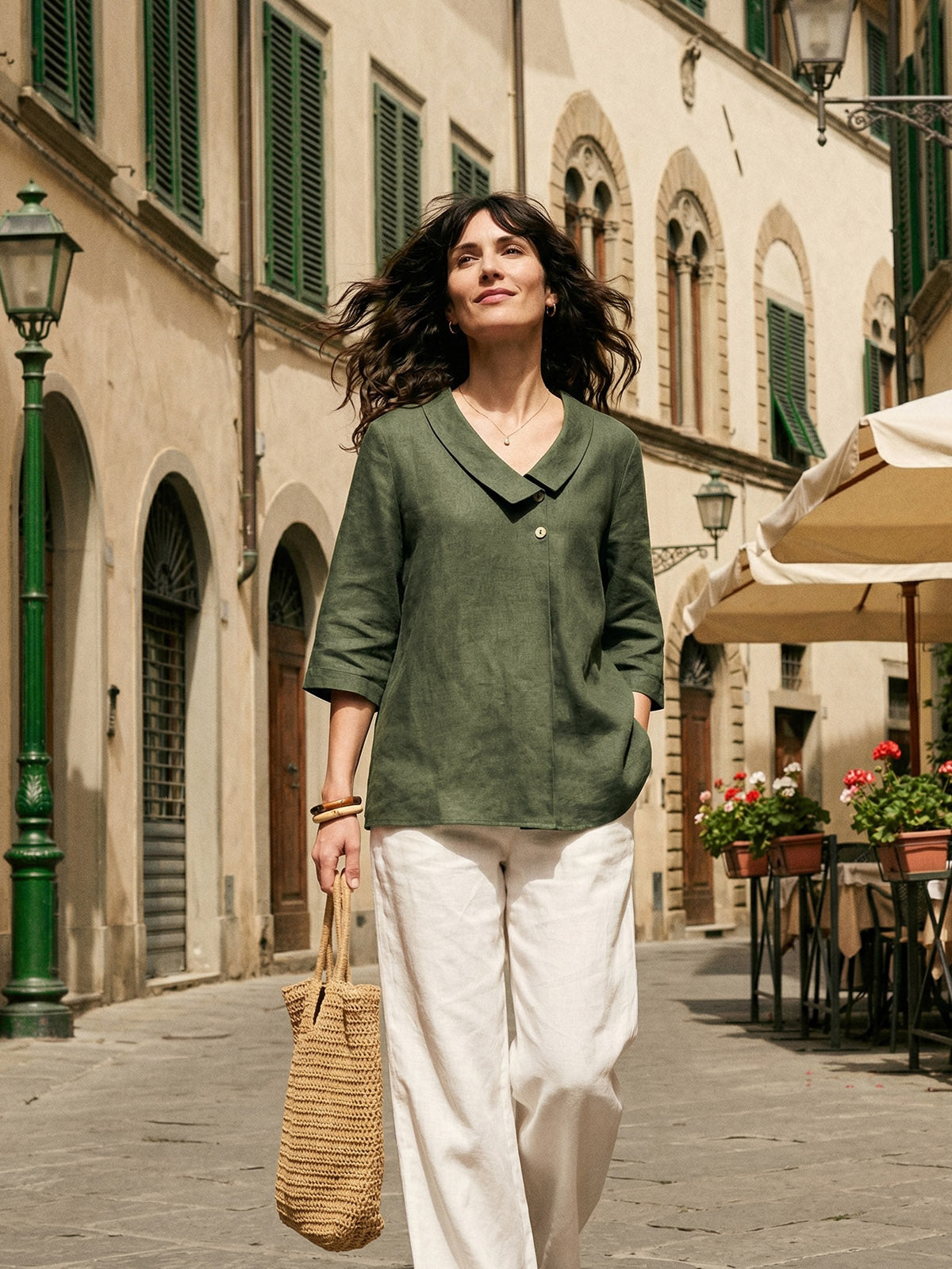 Leinentop für Damen mit asymmetrischem Kragen-Tops for women-Alpenkind