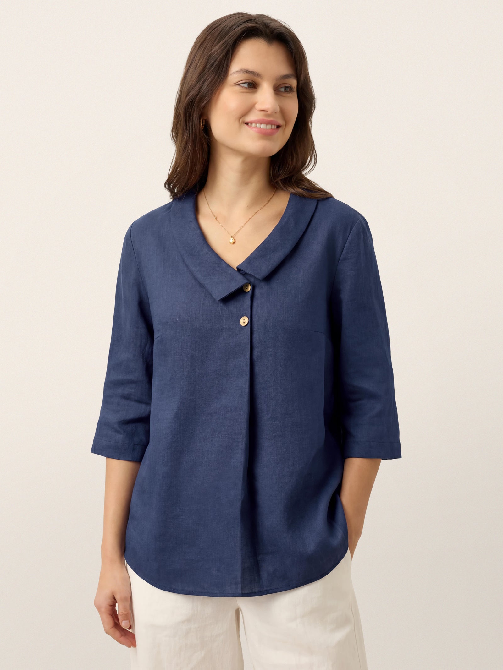 Leinentop für Damen mit asymmetrischem Kragen-Tops for women-Alpenkind