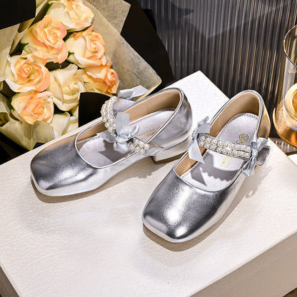 Mädchen-Ballerinas mit Perlenriemen und Schleifendetail-Footwear for women-Alpenkind