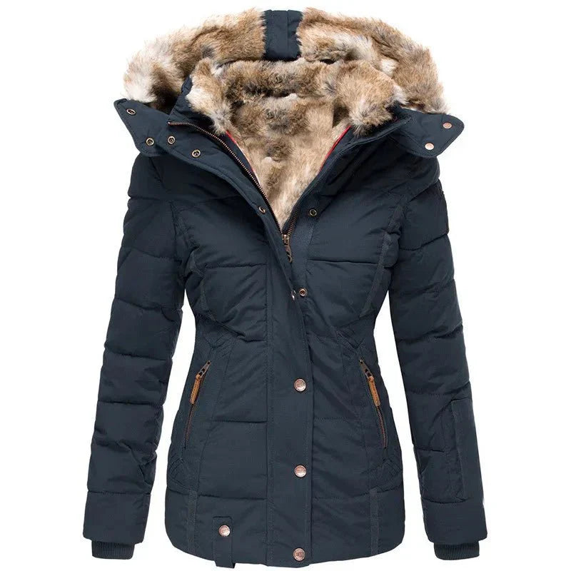 Damen Winterjacke mit Kunstfellkapuze – Warm, tailliert & alltagstauglich