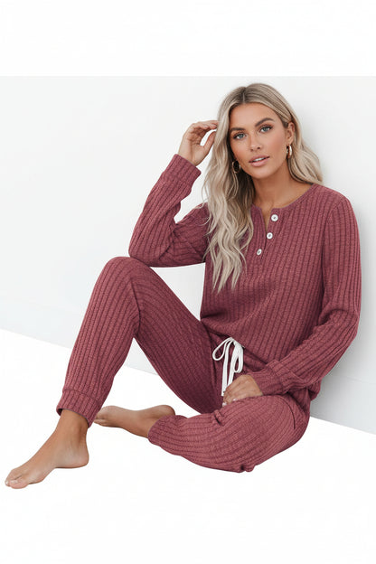 Rippenstrukturiertes zweiteiliges Set mit Langarmoberteil und Hose-Sets for women-Alpenkind