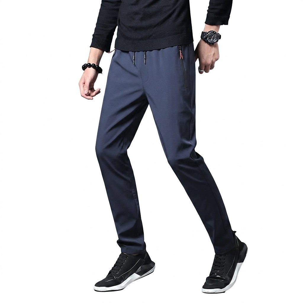 Schmale Herren-Jogger mit Reißverschlusstaschen-Pants for Men-Alpenkind